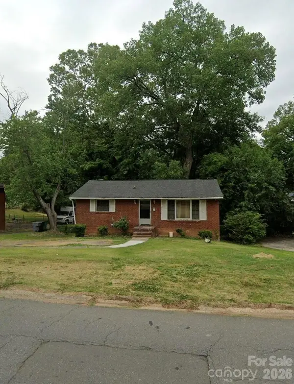 3216 Revolution Park Drive, Charlotte, NC 28217