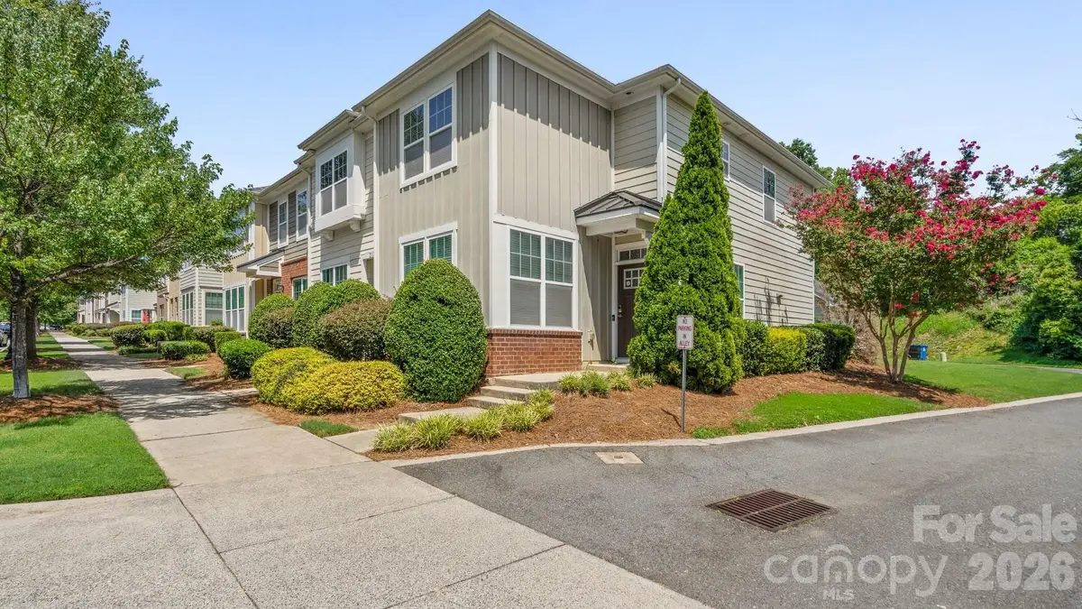 3134 Bending Birch Place, Charlotte, NC 28206 - #1