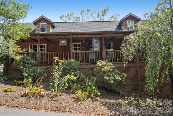 1 Locust Avenue, Asheville, NC 28804