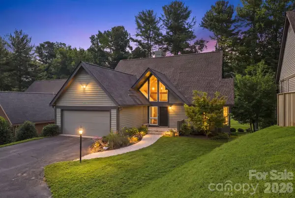 155 Winding Meadows Drive, Flat Rock, NC 28731