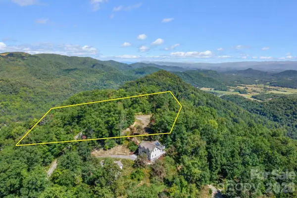 25 Lila Lane #209, Clyde, NC 28721