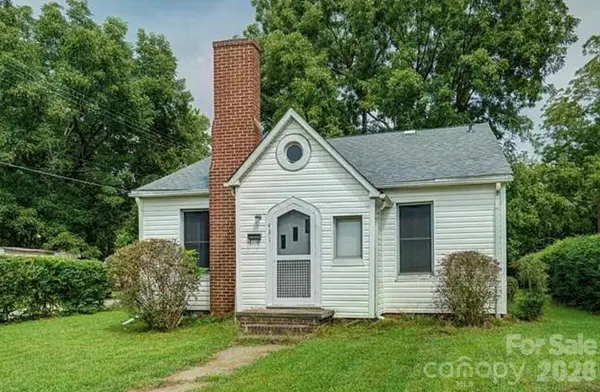 431 W Statesville Avenue, Mooresville, NC 28115