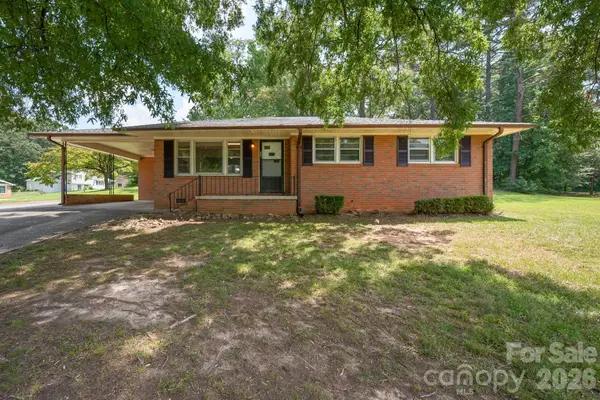 901 S 10th Street, Bessemer City, NC 28016