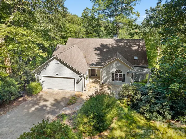 1001 Stone Drive, Brevard, NC 28712