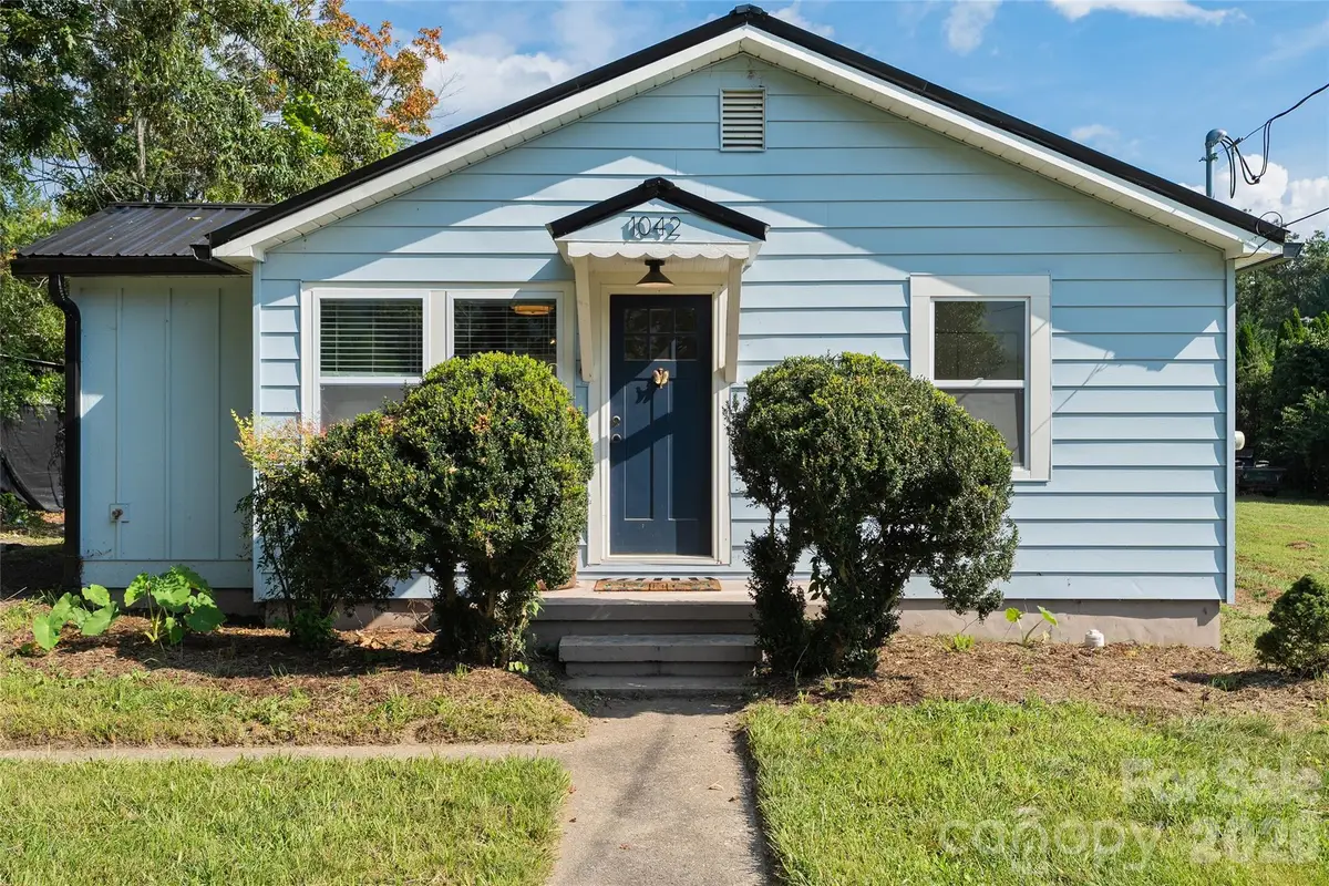 1042 Old Us 70 Hwy Highway, Black Mountain, NC 28711 - #1