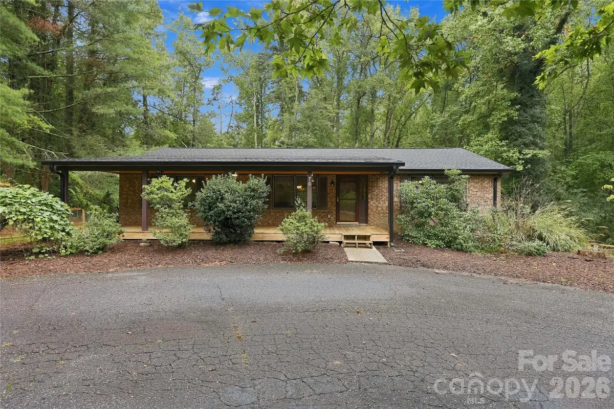 75 Crosswick Lane, Hendersonville, NC 28739 - #1