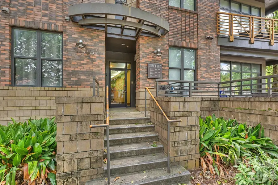 694 N Davidson Street, Charlotte, NC 28202 - #3