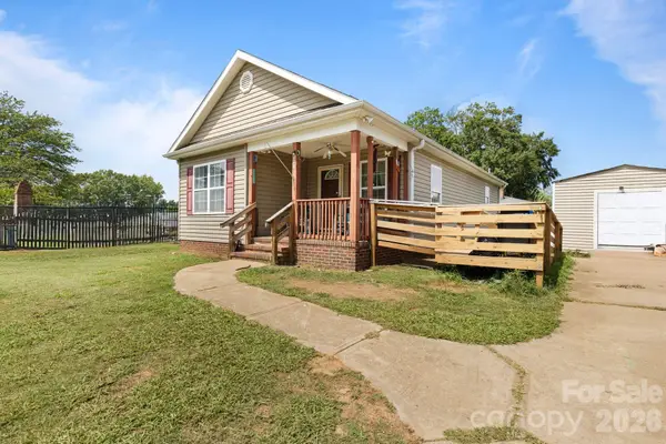 206 Oakland Avenue, Greer, SC 29650