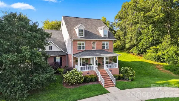 1221 Willow Creek Drive, Newton, NC 28658