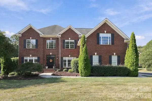 702 Carver Pond Lane, Waxhaw, NC 28173