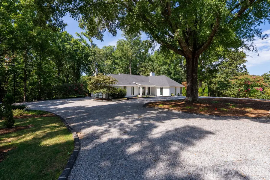 159 Silver Fox Lane, Tryon, NC 28782 - #2