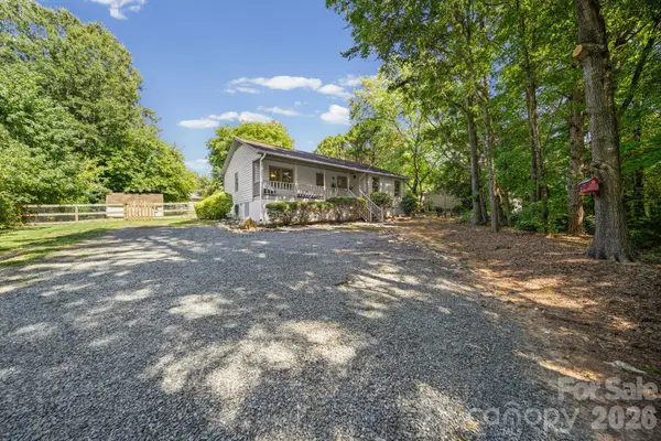 3600 Wonderland Drive, Matthews, NC 28104