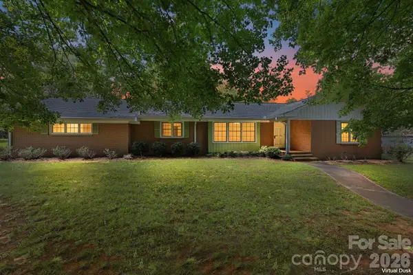 215 E Park Avenue, Granite Quarry, NC 28146