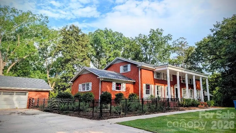 201 S Main Street, Mount Gilead, NC 27306 - #2