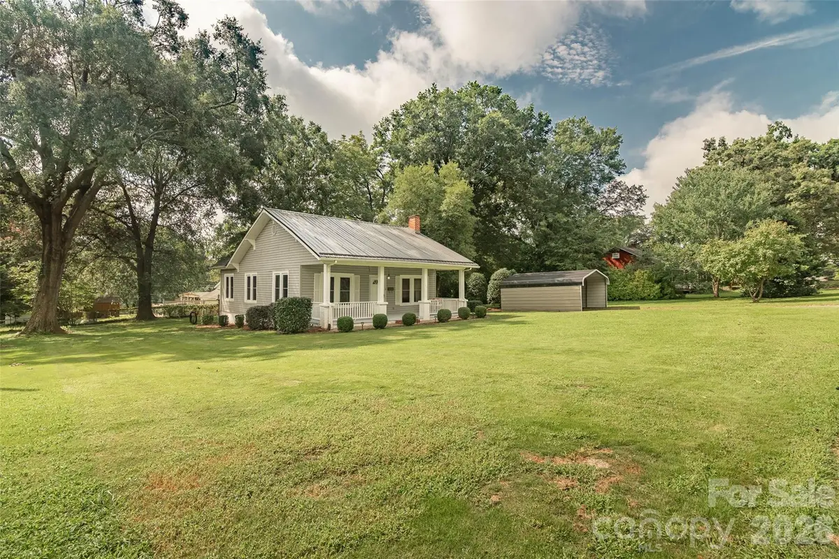 141 Edwards Street, Rutherfordton, NC 28139 - #1