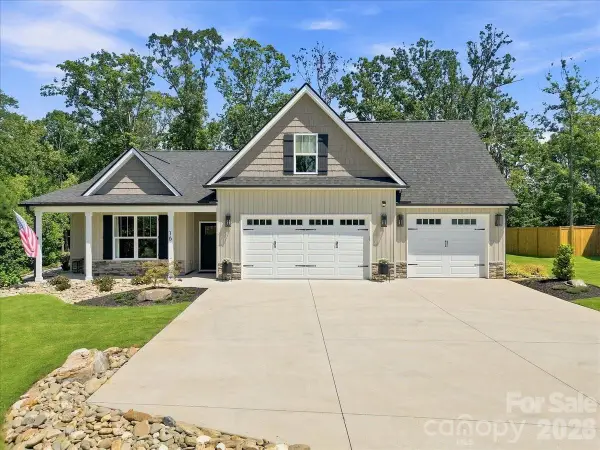 16 Marion Meadow Lane, Travelers Rest, SC 29690