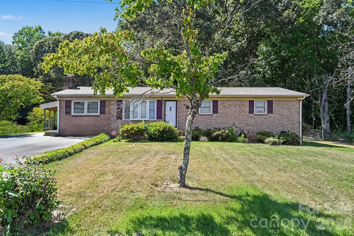 141 Howie Street, Mount Holly, NC 28120 - #1