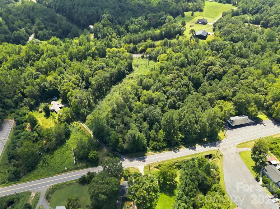 1227 Us 70 Highway W, Valdese, NC 28690 - #3