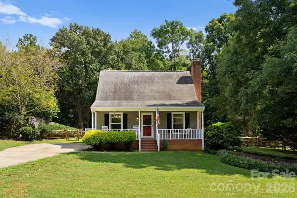 517 Forest Lane, Belmont, NC 28012