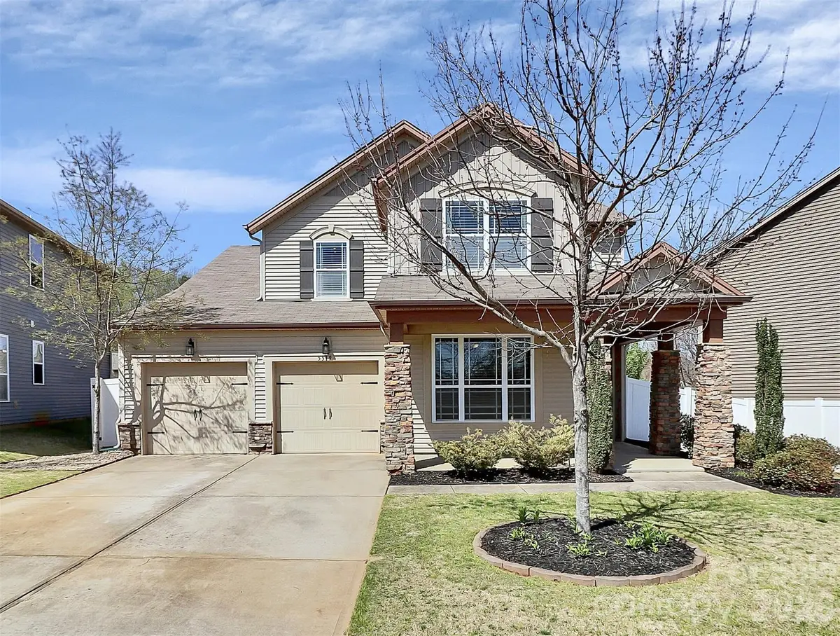 5519 Hubbard Point Drive, Charlotte, NC 28269 - #1