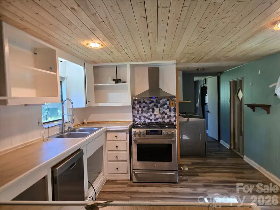 6430 Dysartsville Road, Morganton, NC 28655 - #3