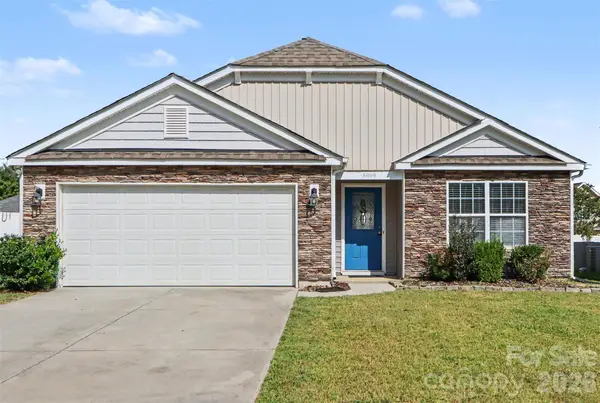 6009 Olivia Catherine Way, Charlotte, NC 28213