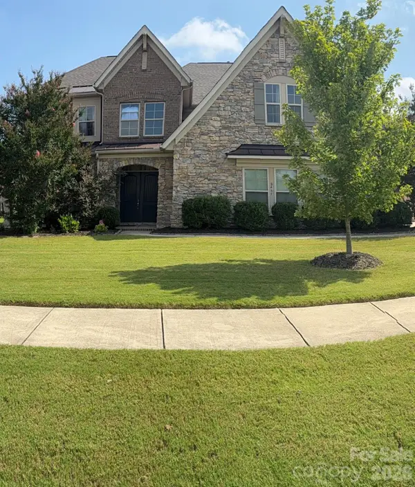 8465 Blume Parkway, Harrisburg, NC 28075