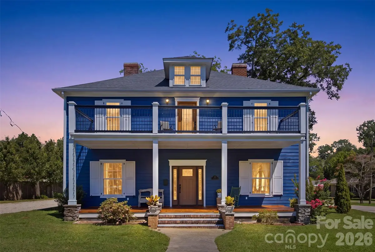 211 Jefferson Street E, York, SC 29745 - #1