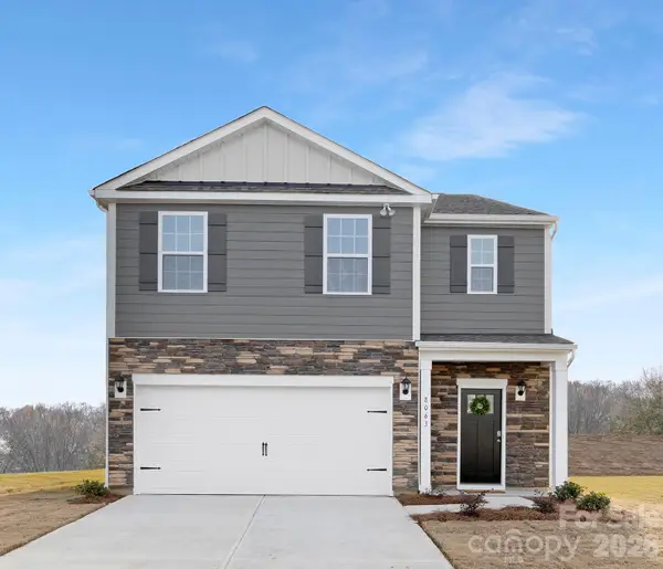 81 Laurel Pointe Drive, Waynesville, NC 28785