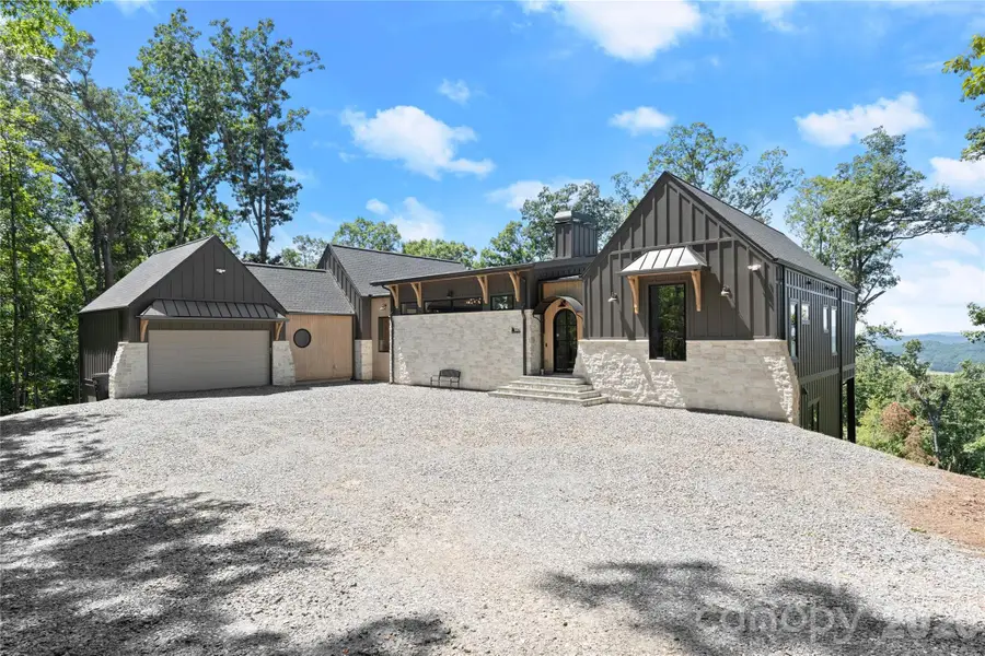 724 Grand Laurel Way, Brasstown, NC 28902 - #2
