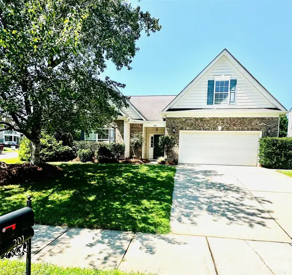 201 Augustus Lane, Mount Holly, NC 28120