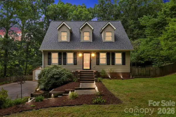 505 Pole Creasman Road, Asheville, NC 28806