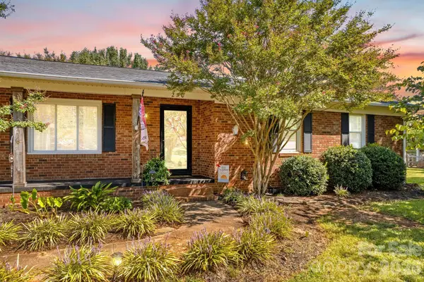230 E Old Farm Road, Salisbury, NC 28146