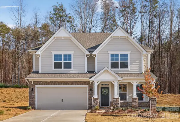 6406 Cherrybark Oak Lane, Huntersville, NC 28078