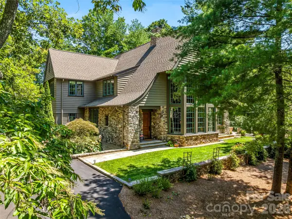 85 Chauncey Circle, Asheville, NC 28803