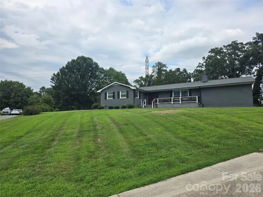 1900 W Laporte Drive, Charlotte, NC 28216 - #2