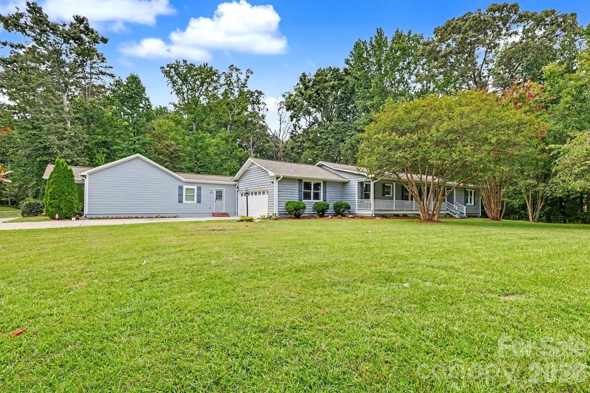 3201 Fairforest Drive, Matthews, NC 28104 - #1
