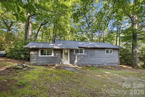 7036 Rhododendron Drive, Newland, NC 28657