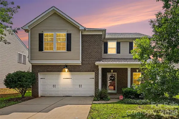 6918 Barefoot Forest Drive, Charlotte, NC 28269