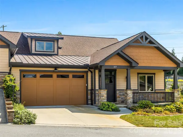 207 Sports Village Drive, Hendersonville, NC 28739