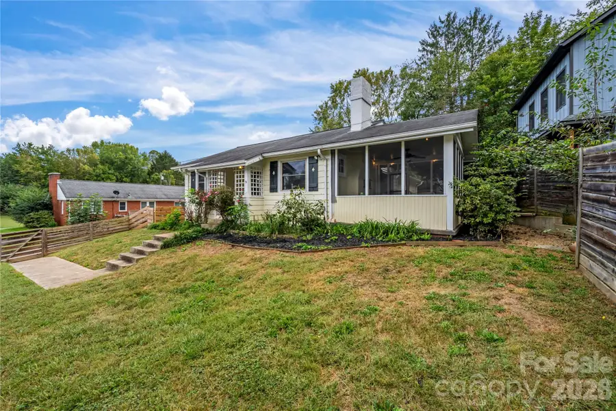 9 Oakley Road, Asheville, NC 28803 - #2
