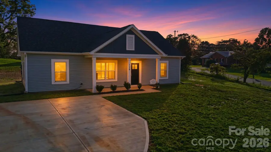 128 N Main Street, Granite Falls, NC 28630 - #2