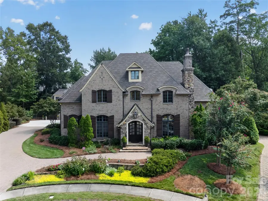 229 Wrenwood Lane, Charlotte, NC 28211 - #2