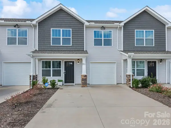 31 Clear Creek Lane, Waynesville, NC 28785