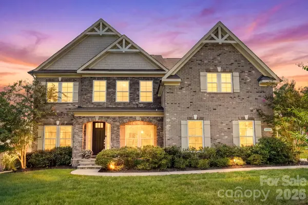 2028 Perry Pond Drive, Waxhaw, NC 28173