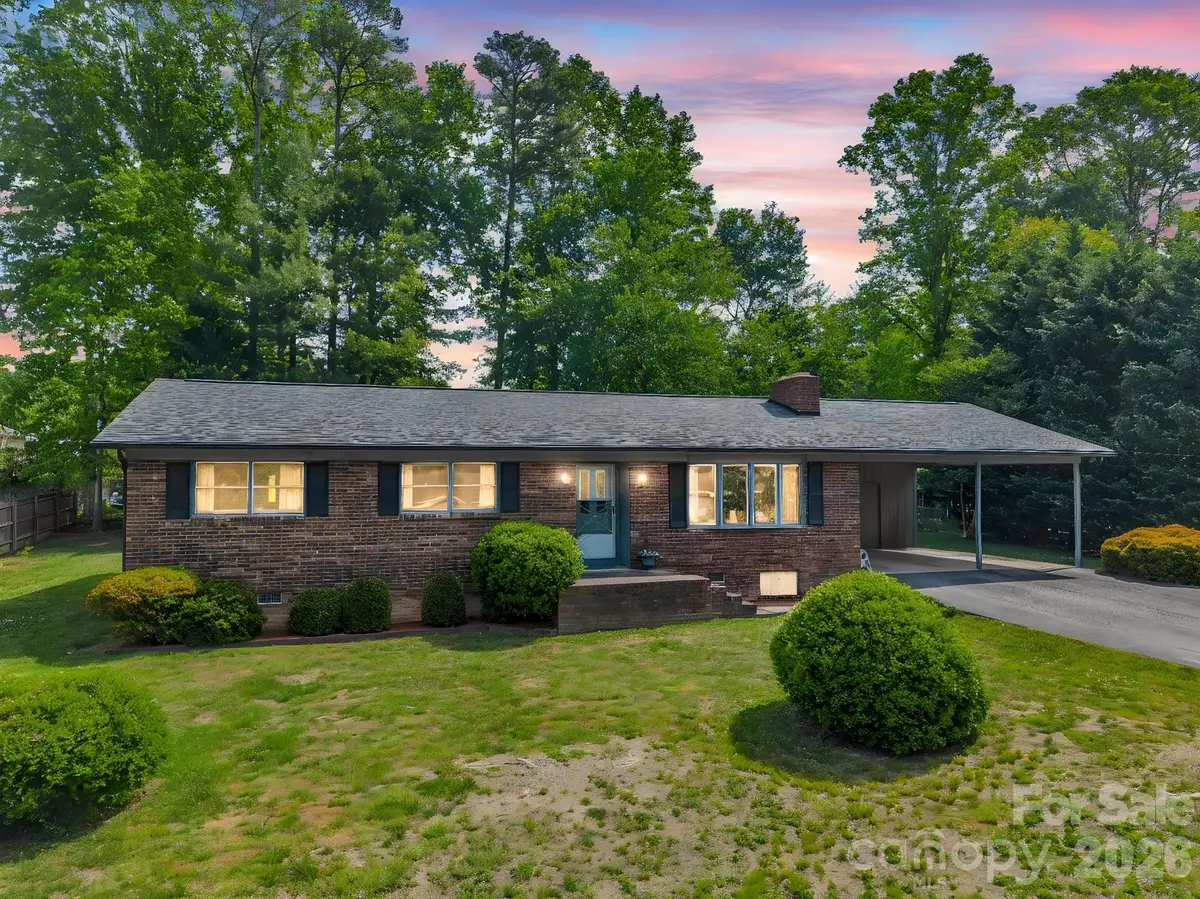 121 Greenfield Lane, Hendersonville, NC 28792 - #1