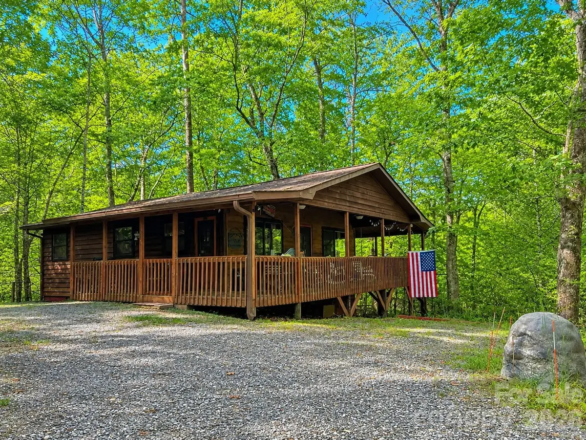 218 Tuskeegee Acres Road, Robbinsville, NC 28771 - #1