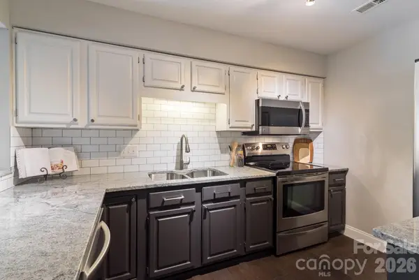 5001 Sharon Road #C, Charlotte, NC 28210