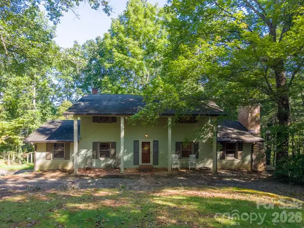 304 Canterbury Road, Cullowhee, NC 28723