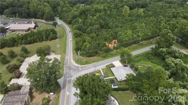 5500-B N Church Street, Greensboro, NC 27455